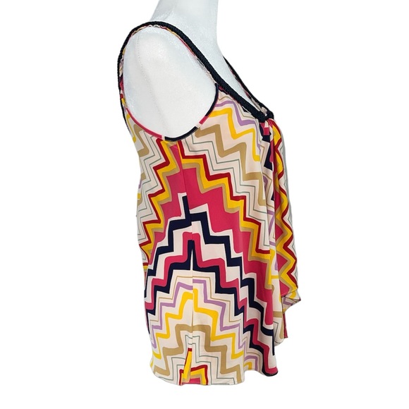 DIANE von FURSTENBERG Women’s Sleeveless Multi Color Silk Blouse Size 2 - Picture 5 of 9